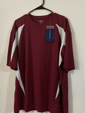 Tonix Teamwork Men's Maroon Athletic Short-Sleeve Shirt with White Accents, XL